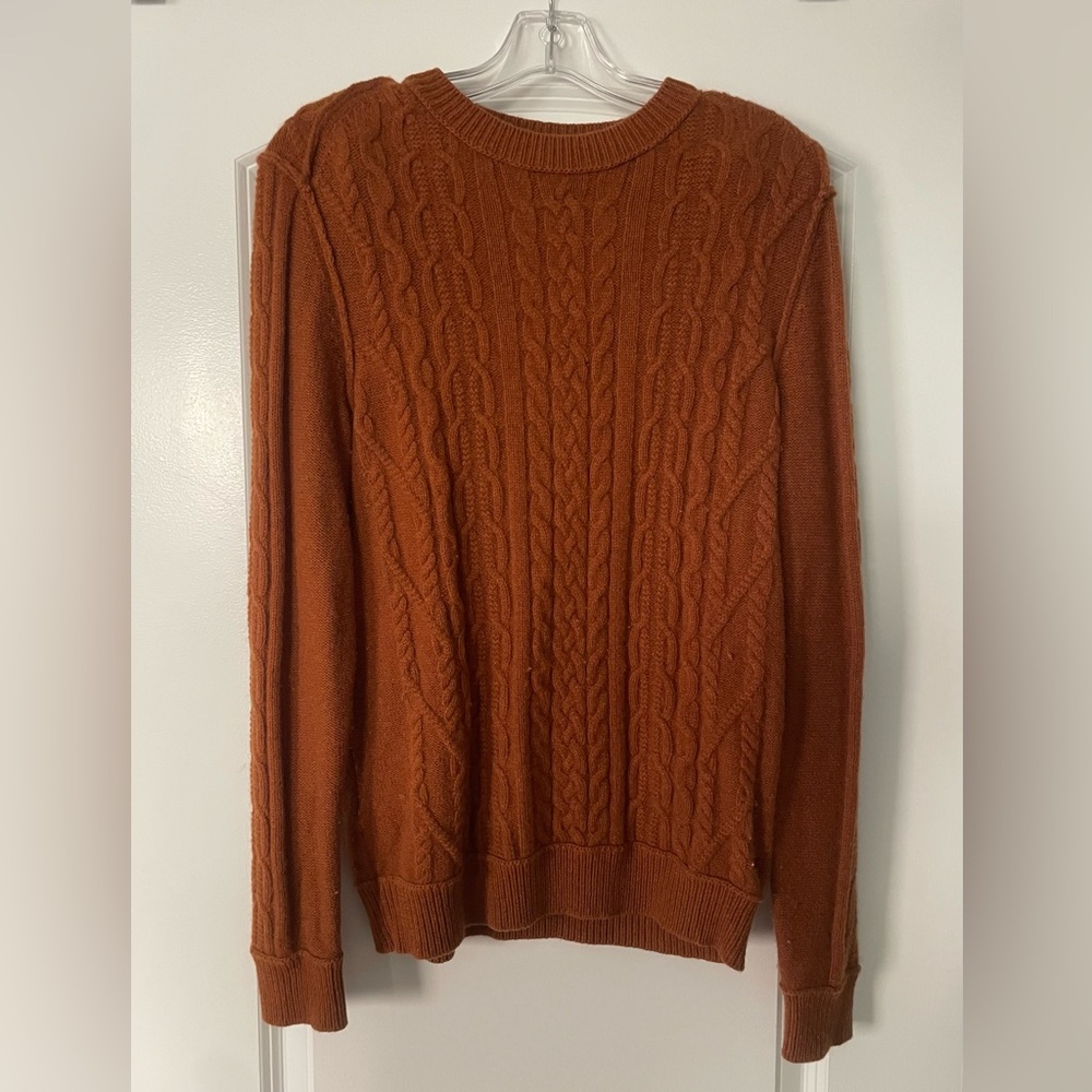 BOSS: HUGO BOSS 100% VIRGIN WOOL BURNT ORANGE SWEATER!